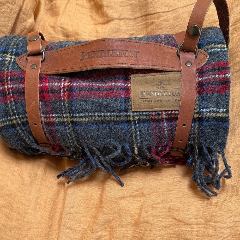 Pendleton Tartan Wool Blanket with Leather Straps
